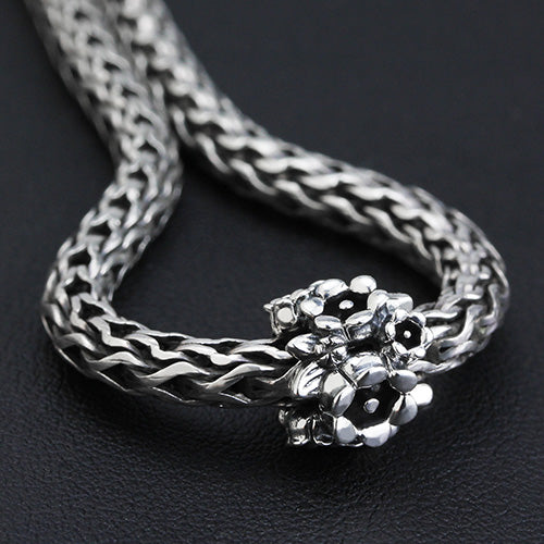 Lily Of The Valley’s Serenade