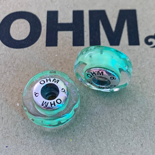 BR25-200 Mint Slim Glass Stoppers (Pair)