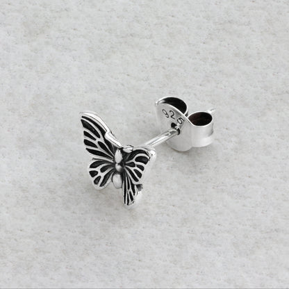 Flutter Fearless Stud Earring