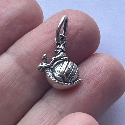 Racing Gnome Charm (Drop)