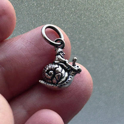 Racing Gnome Charm (Drop)